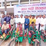 শিবগঞ্জে বিশেষ চাহিদা সম্পন্নদের ভ্যানগাড়ি দিলেন প্রতিমন্ত্রী মীর শাহে আলম