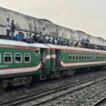 টানা সাত দিনের লম্বা ছুটিতে দেশ; নাড়ির টানে বাড়ি ফিরছে মানুষ